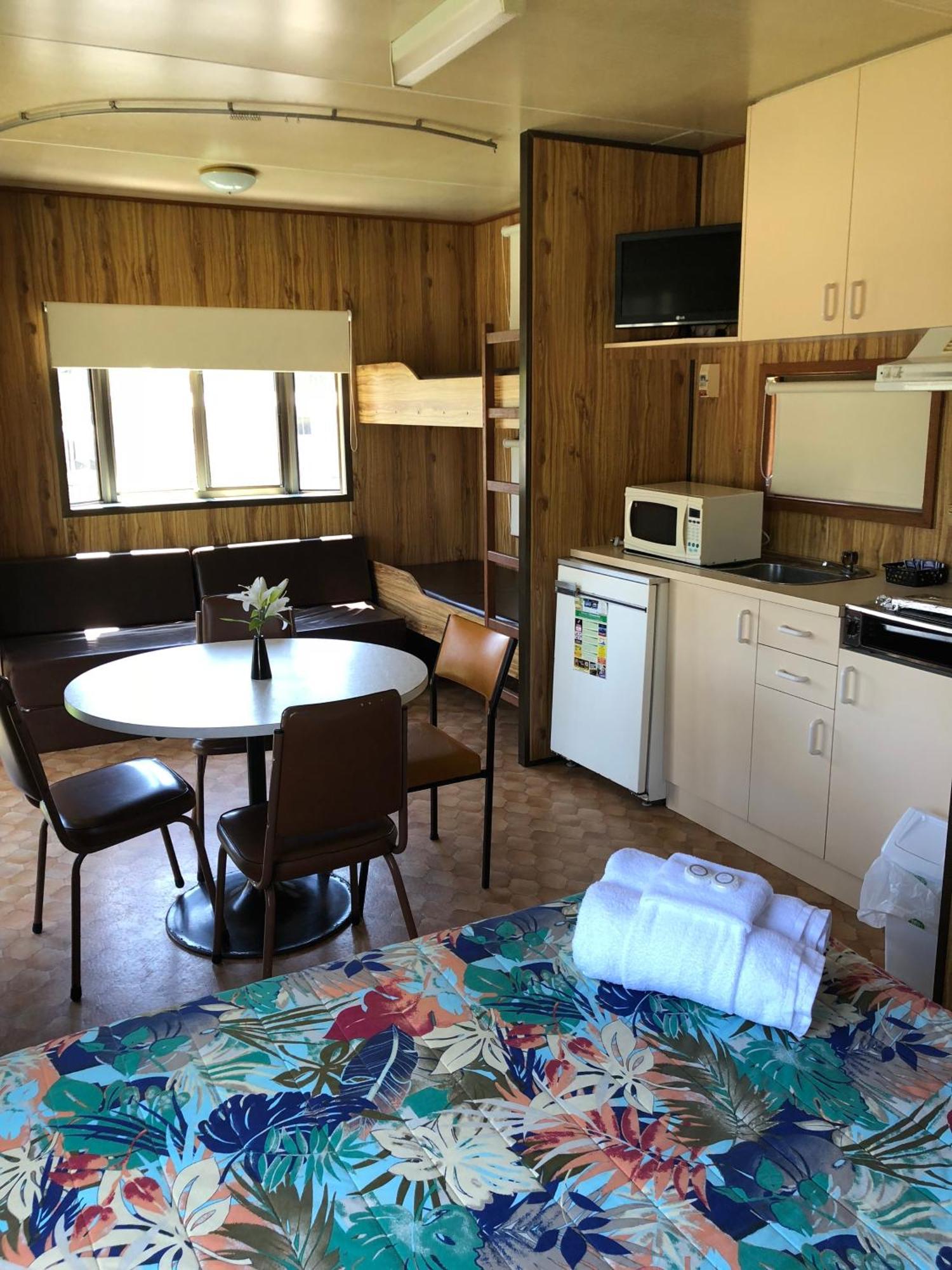 Pleasurelea Tourist Resort & Caravan Park Batemans Bay Exterior foto