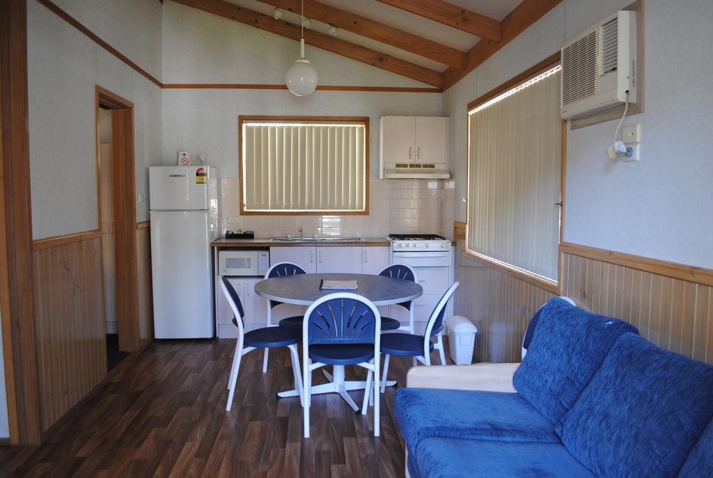 Pleasurelea Tourist Resort & Caravan Park Batemans Bay Habitación foto